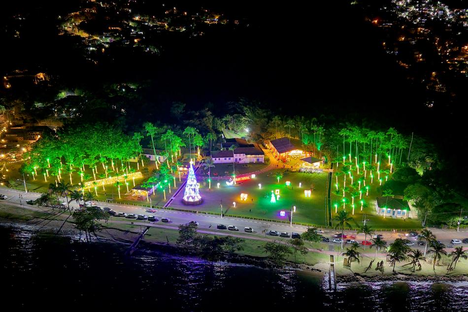 4°-natal-luz-de-ilhabela-ja-recebeu-mais-de-sete-mil-visitantes-desde-sua-abertura.jpg
