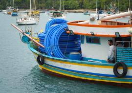 apos-cobrancas-da-prefeitura-de-ilhabela-sabesp-envia-as-primeiras-tubulacoes-do-projeto-de-dessalinizacao-da-agua-do-mar-na-il-2-1.jpg