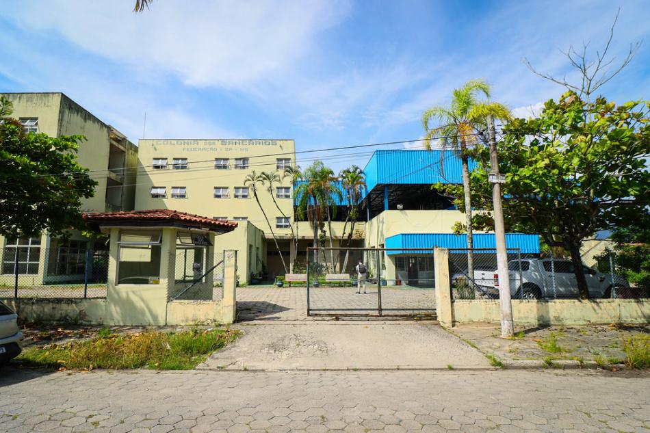 caraguatatuba-ganha-hotel-escola-em-predio-cedido-pela-federacao-dos-bancarios-2.jpg