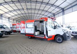 caraguatatuba-recebe-tres-ambulancias-para-renovar-e-ampliar-frota-do-samu-2.jpg