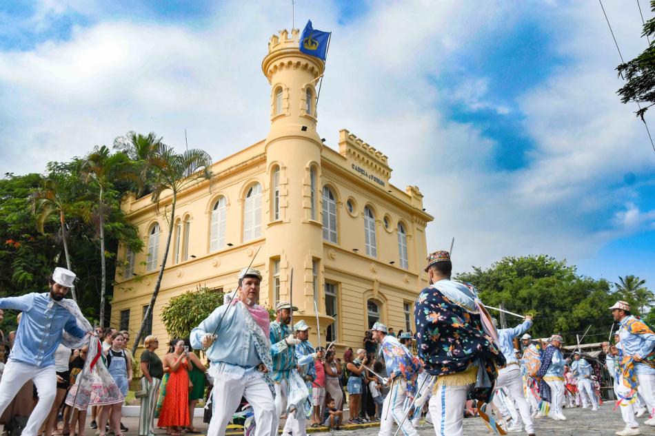 comeca-nesta-sexta-feira-16-a-semana-da-cultura-caicara-e-a-tradicional-congada-de-ilhabela.jpg