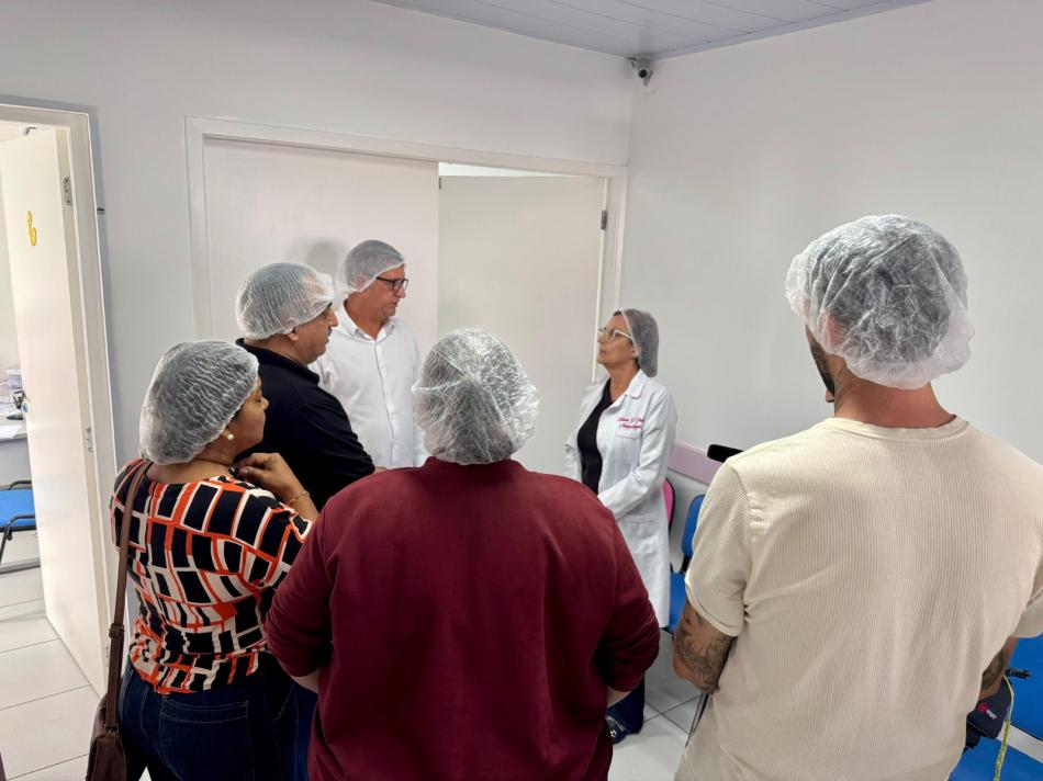 comissao-da-saude-visita-novas-instalacoes-do-pro-mulher-e-do-banco-de-leite-humano-2.jpg