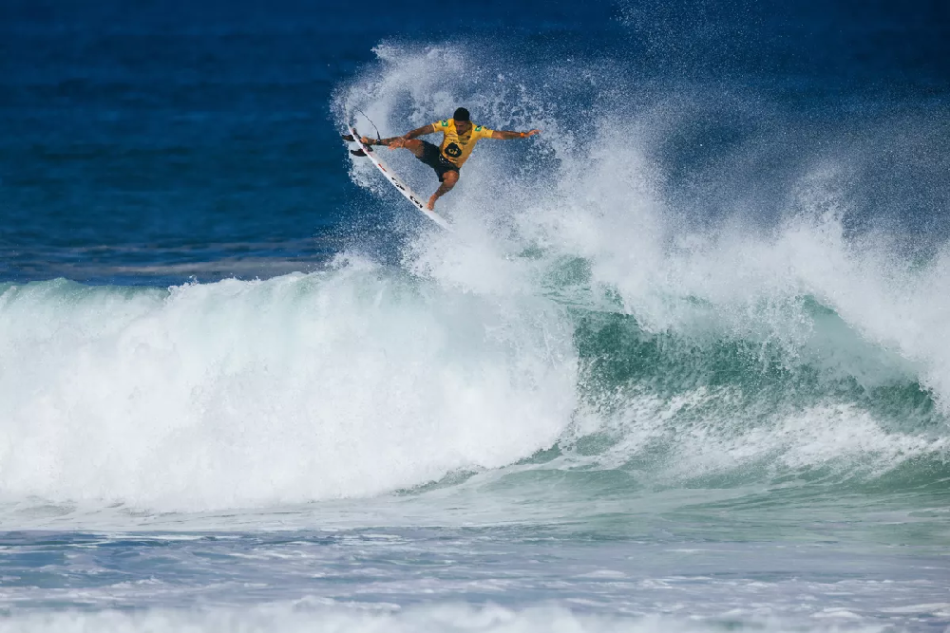 foto-daniel-smorigo-world-surf-league.png