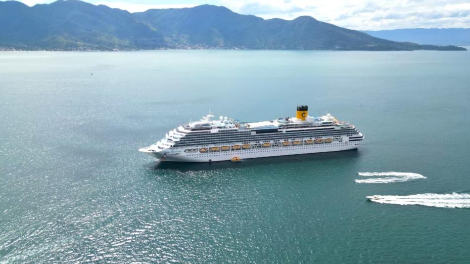 navios-de-cruzeiros-movimentam-economia-de-ilhabela-com-mais-de-12-mil-passageiros-e-tripulantes-ate-esta-sexta-feira-9.jpeg