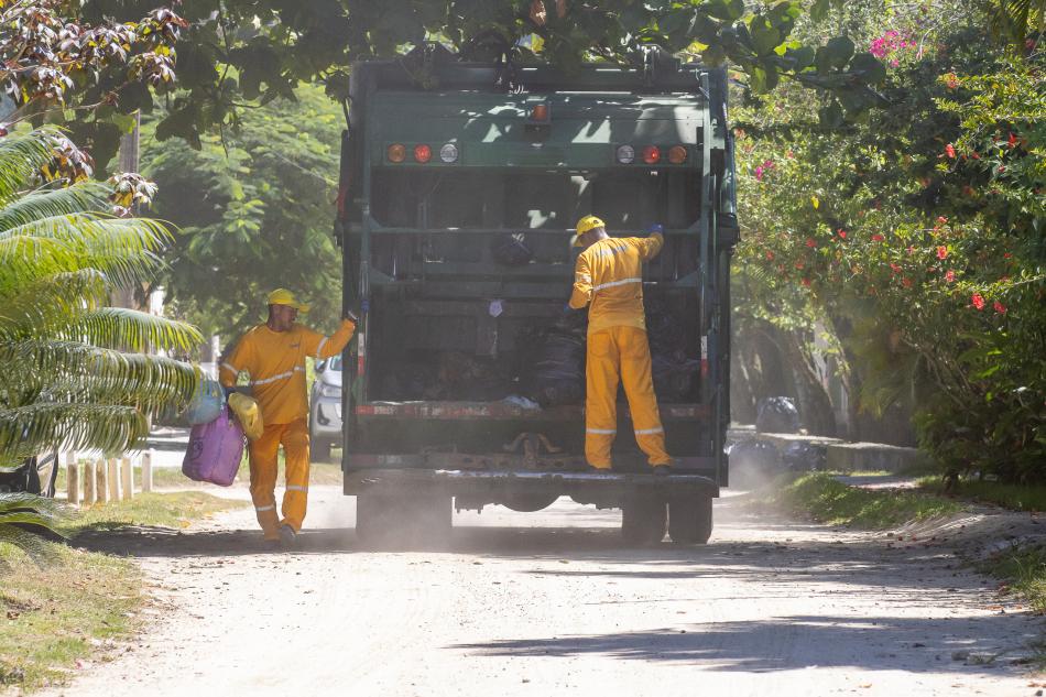 nova-empresa-de-coleta-de-lixo-comeca-a-operar-em-sao-sebastiao-2.jpeg