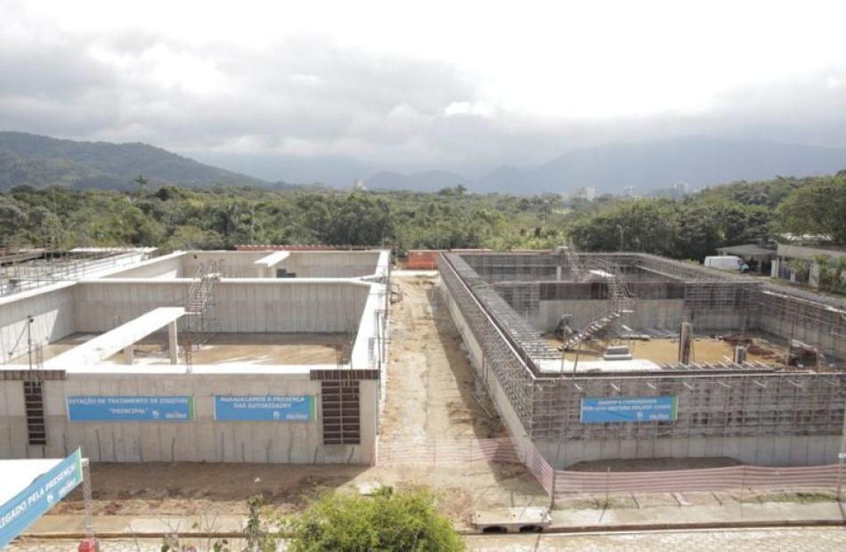 obras-de-saneamento-avancam-e-ja-permitem-novas-ligacoes-em-ubatuba.jpg