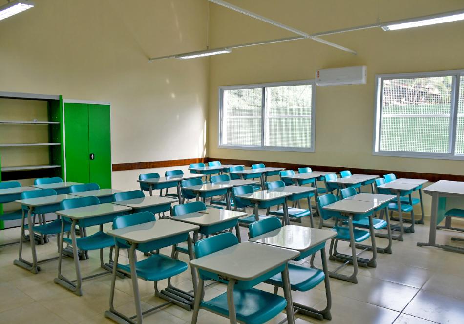 prefeito-colucci-entrega-nova-escola-municipal-no-itaquanduba-com-ensino-em-periodo-integral-2.jpg