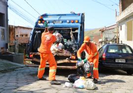 prefeito-reinaldinho-anuncia-mudanca-da-empresa-responsavel-pela-coleta-de-lixo-de-sao-sebastiao-1.jpeg
