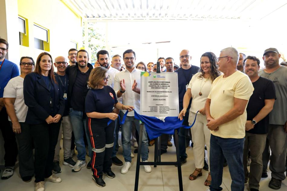 prefeito-reinaldinho-entrega-nova-clinica-medica-no-hcss-3.jpeg