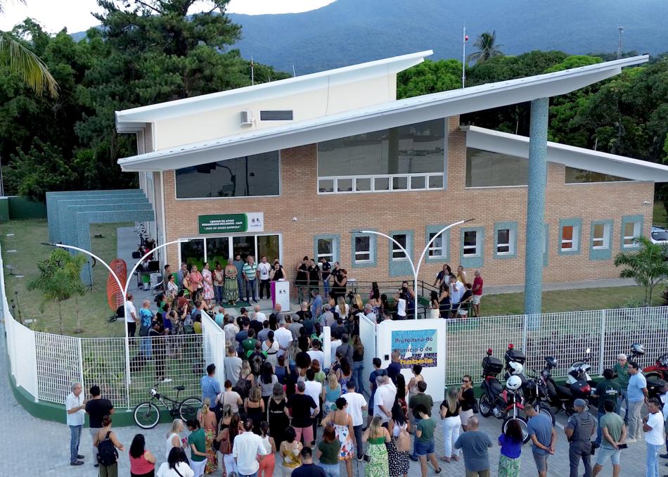 prefeito-toninho-colucci-entrega-novo-centro-de-apoio-pedagogico-inclusivo-em-ilhabela-2.jpg