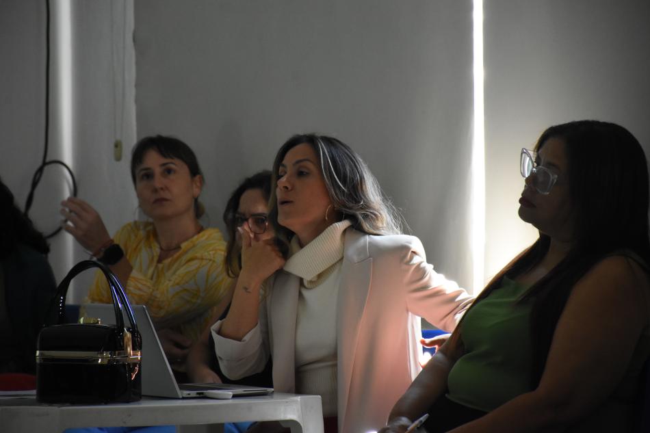 prefeitura-de-ilhabela-e-ministerio-publico-iniciam-parceria-para-campanha-de-combate-a-violencia-contra-as-mulheres.jpg