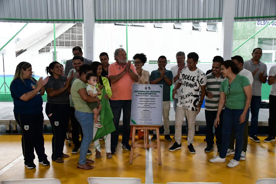 toninho-colucci-entrega-reforma-da-quadra-poliesportiva-do-itaquanduba-3.jpg